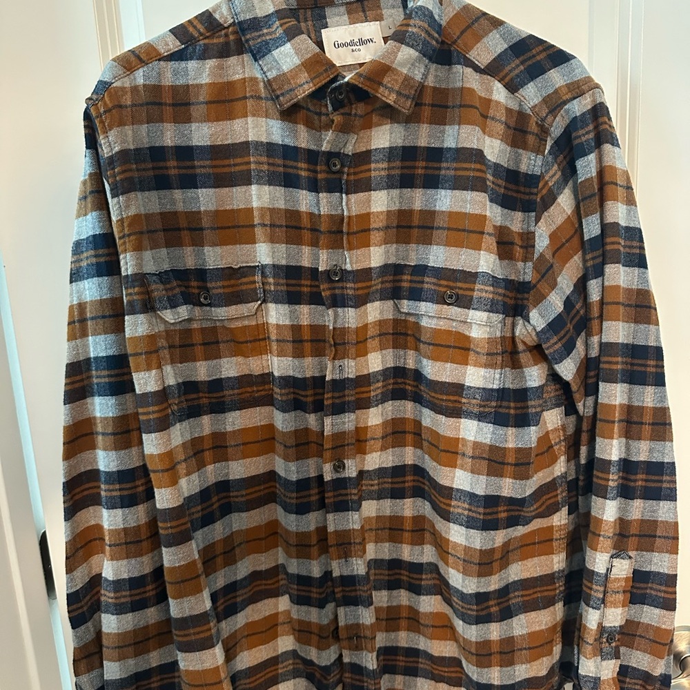 Goodfellow & Co Men's Casual Plaid Shirt - Brown and Blue